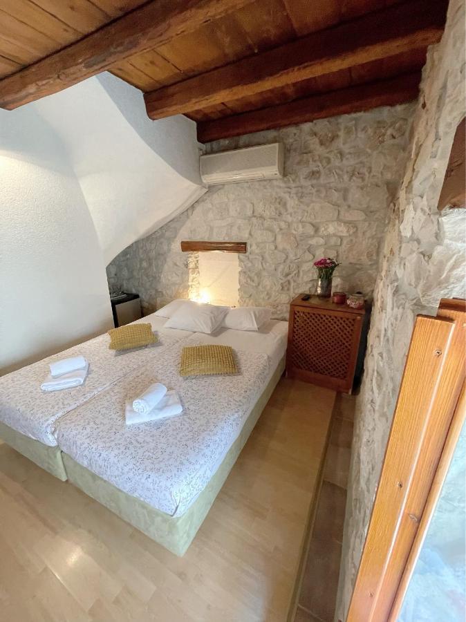 House Ivancic-Free Parking Trogir Exterior photo