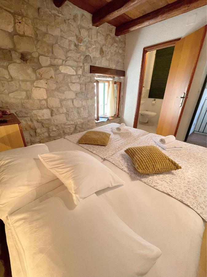 House Ivancic-Free Parking Trogir Exterior photo