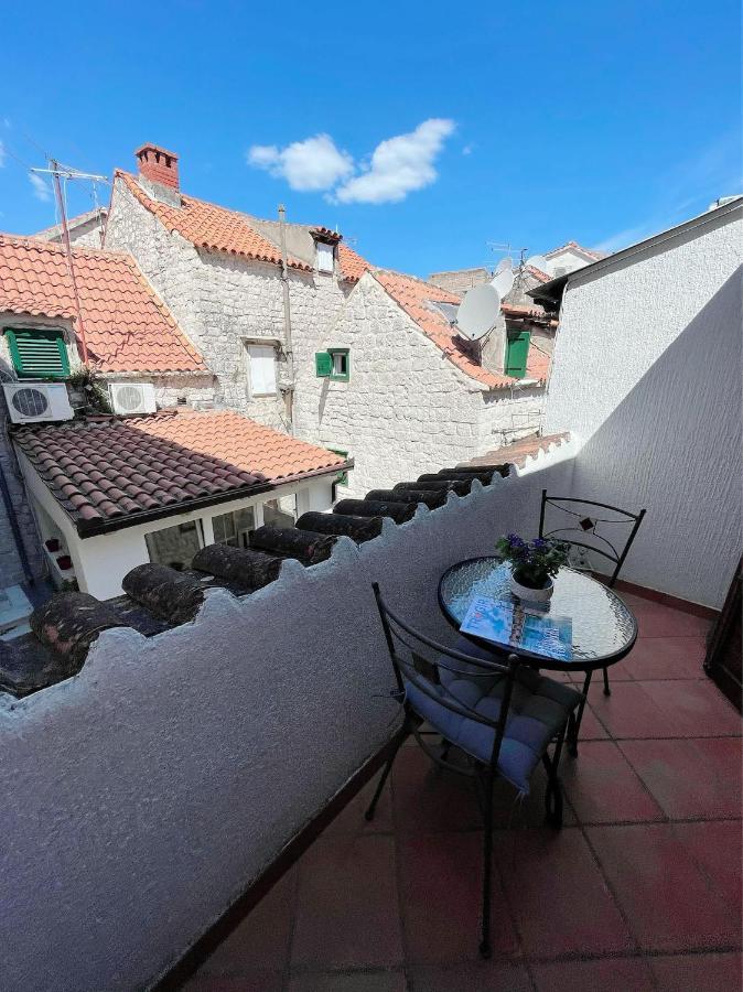 House Ivancic-Free Parking Trogir Exterior photo